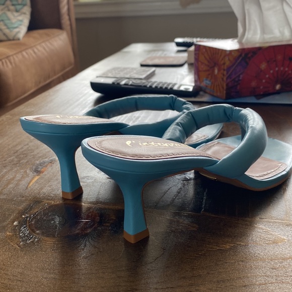 L’intervalle new heeled sandals - Picture 5 of 5